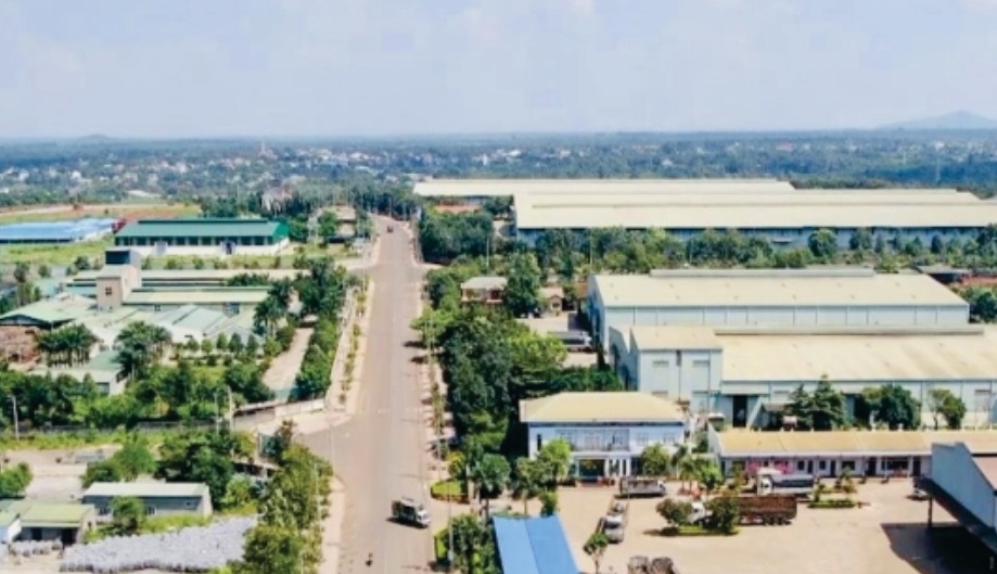 Đầu tư xây dựng và kinh doanh kết cấu hạ tầng Khu công nghiệp Ea H'leo